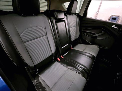 Used 2017 Ford Escape Titanium image 26