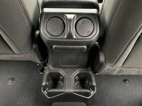 Used 2023 Jeep Wrangler Sport image 14