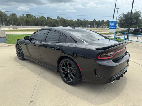 Used 2022 Dodge Charger R/T w/ Plus Group RWD image 6