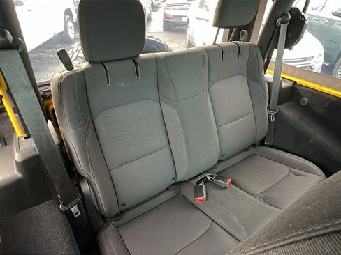 Used 2019 Jeep Wrangler Sport image 17