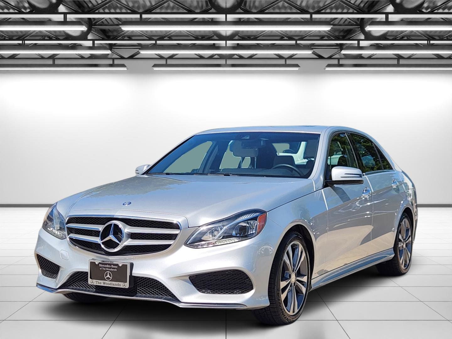 Used 2016 Mercedes-Benz E 350 Sedan image 5