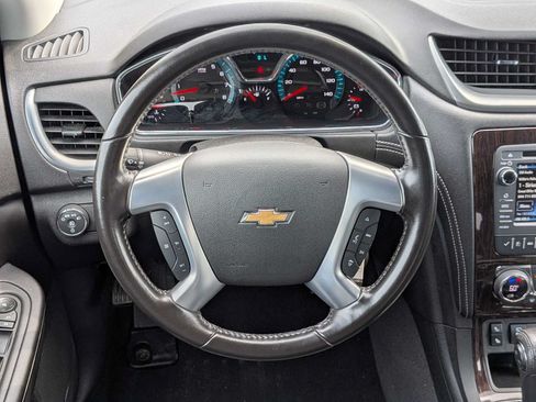 Used 2017 Chevrolet Traverse LT AWD/4WD image 22