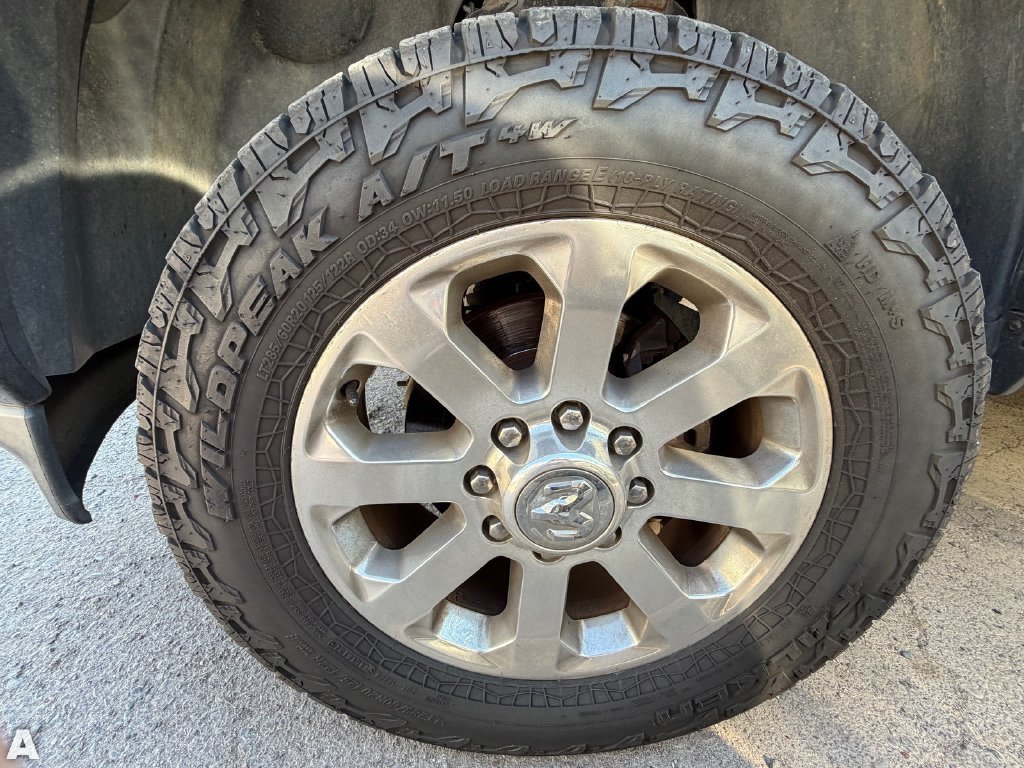 Used 2020 RAM 2500 Laramie AWD/4WD image 6
