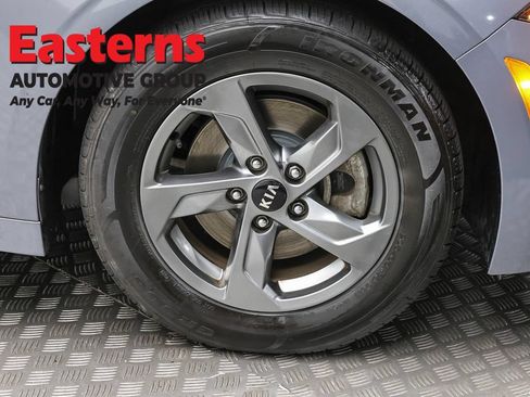 Used 2021 Kia K5 LXS FWD image 30