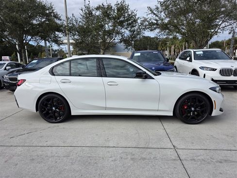 New 2026 BMW 330i Sedan w/ M Sport Package image 3