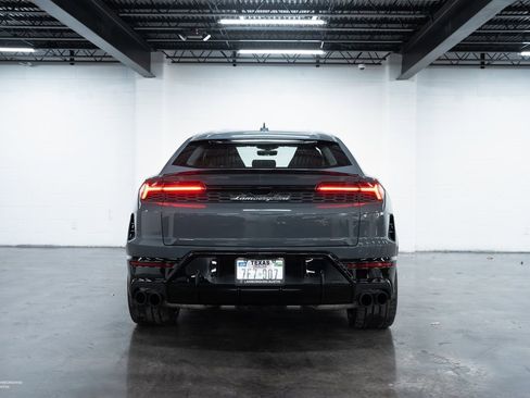 New 2025 Lamborghini Urus SE image 13