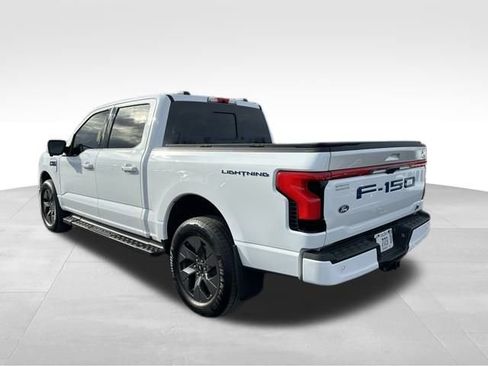 Used 2024 Ford F150 Lightning Lariat image 5