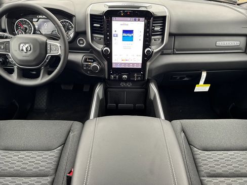 New 2026 RAM 1500 4x4 Crew Cab image 12