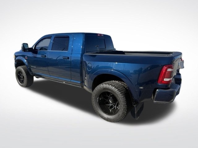 Used 2024 RAM 3500 Limited AWD/4WD image 9