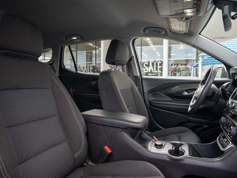 Used 2024 GMC Terrain SLE AWD/4WD image 10
