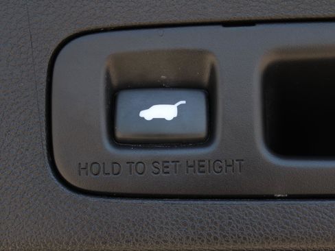Certified 2019 Honda CR-V Touring image 9