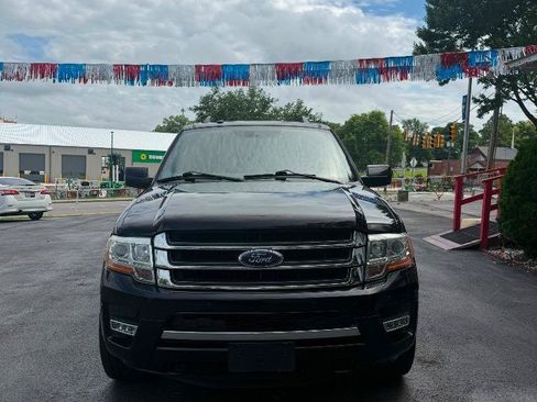 Used 2017 Ford Expedition Limited AWD/4WD image 2