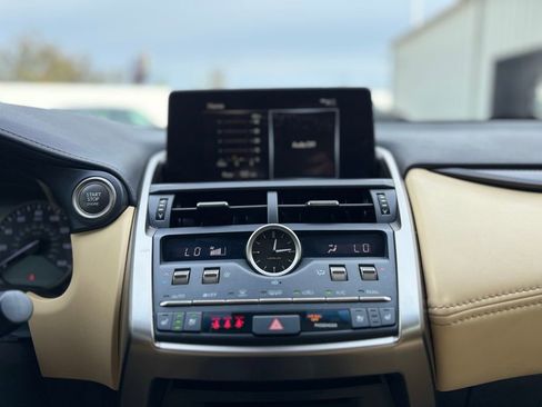 Used 2019 Lexus NX 300 FWD image 26