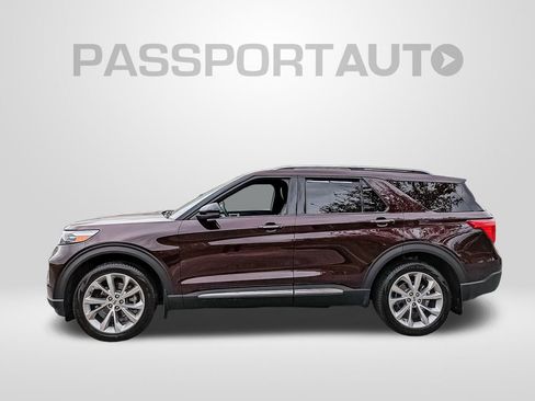 Used 2022 Ford Explorer Platinum w/ Equipment Group 601A image 2