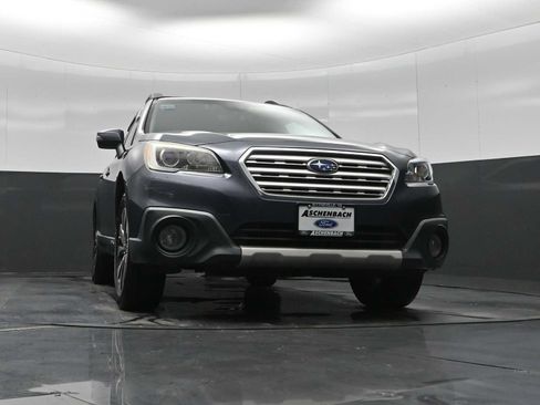 Used 2017 Subaru Outback 2.5i Limited image 28