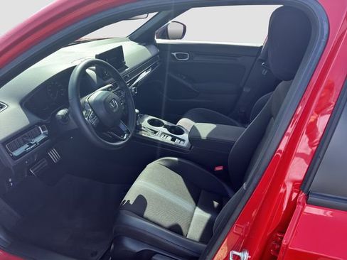 Used 2023 Honda Civic Sport image 10