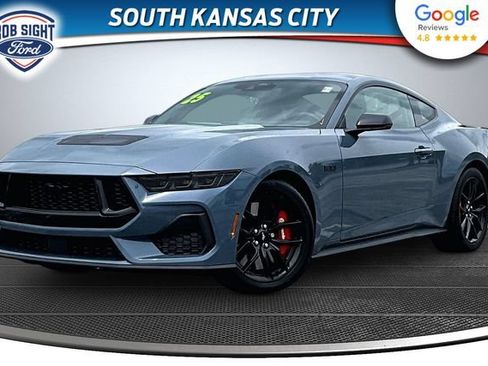 Used 2025 Ford Mustang GT Premium RWD image 1