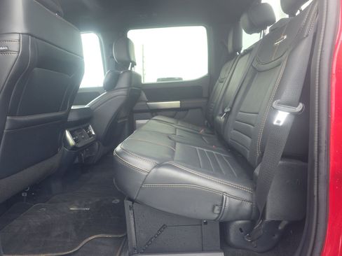 Used 2023 Ford F250 Platinum image 18