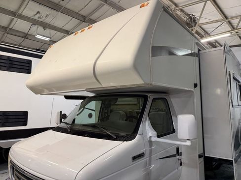 Used 2007 Ford E-450 and Econoline 450 image 5