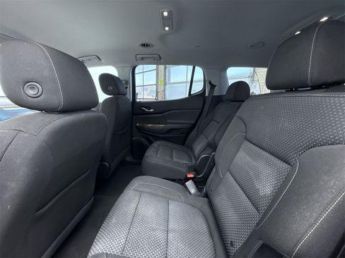 Used 2022 GMC Acadia SLE w/ Driver Convenience Package image 30
