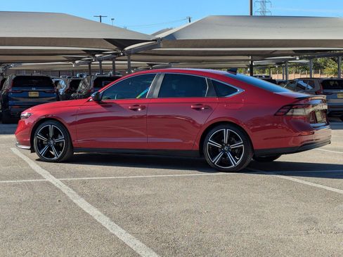 Used 2024 Honda Accord Sport image 6