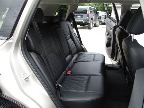Used 2024 Nissan Rogue Platinum w/ Platinum Premium Package FWD image 31