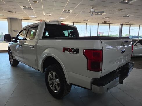 Used 2018 Ford F150 Lariat w/ Equipment Group 502A Luxury AWD/4WD image 5