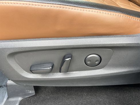 Certified 2023 Nissan Pathfinder Platinum w/ Cargo Package image 19