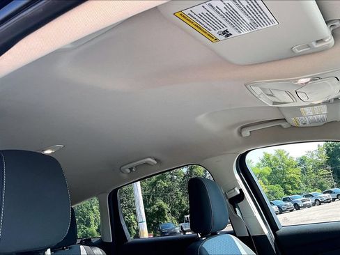 Used 2018 Ford Escape SE FWD image 21