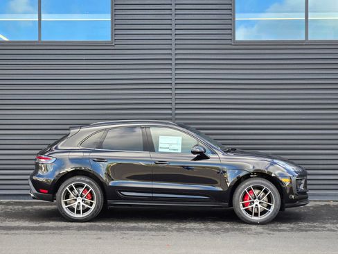 New 2026 Porsche Macan S AWD/4WD image 10