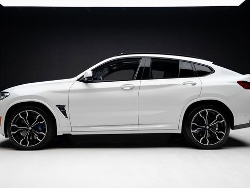 Used 2024 BMW X4 M AWD/4WD image 18