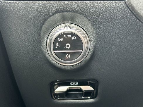 New 2026 Mercedes-Benz C 300 Sedan image 29