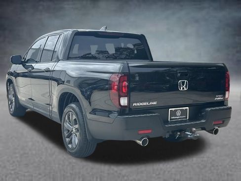 Used 2022 Honda Ridgeline Sport image 3