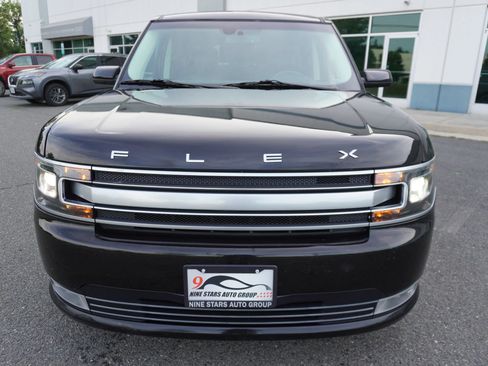 Used 2014 Ford Flex Limited w/ Equipment Group 303A AWD/4WD image 2