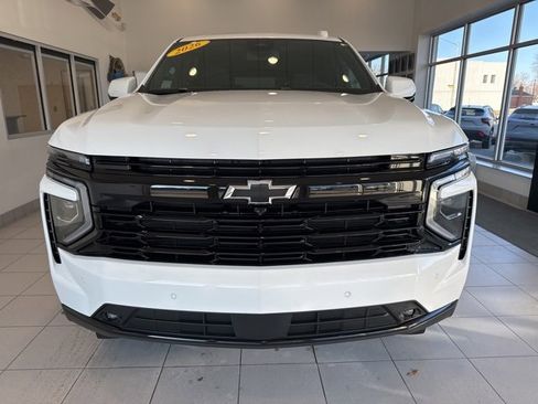 New 2026 Chevrolet Suburban RST image 2