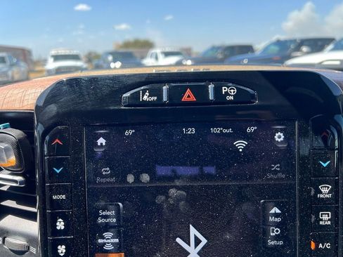 Used 2020 RAM 1500 Limited AWD/4WD image 19