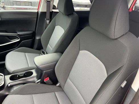 Certified 2023 Kia Soul S FWD image 5