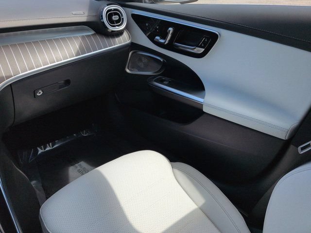 New 2026 Mercedes-Benz C 300 Sedan image 16
