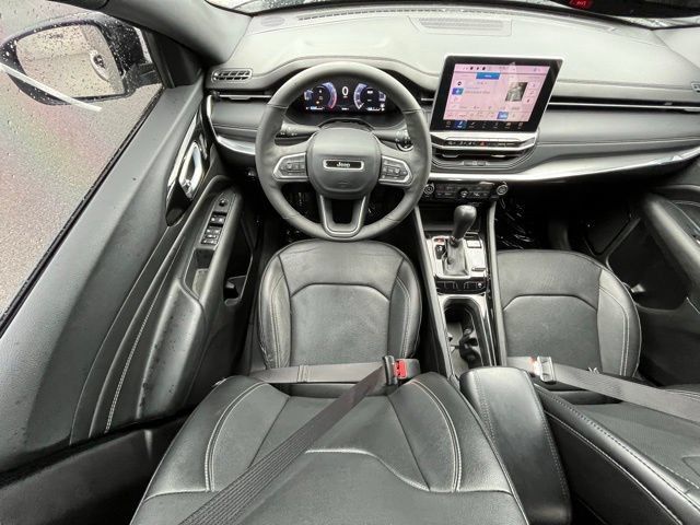 Used 2023 Jeep Compass High Altitude w/ Driver Assist Group I AWD/4WD image 27