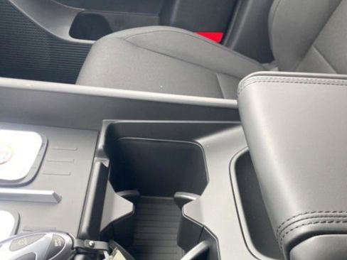 New 2026 Hyundai Santa Fe SE FWD image 27