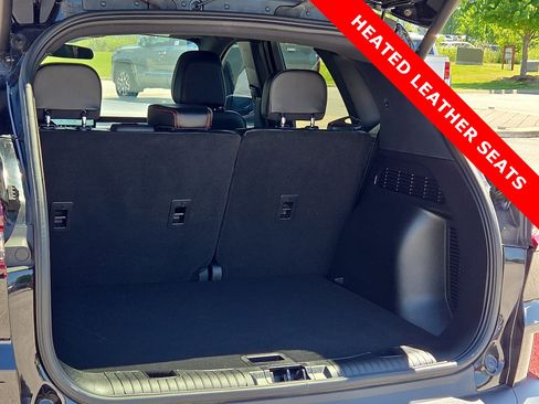 Used 2025 Ford Escape ST-Line w/ Tech Pack #1 FWD image 9