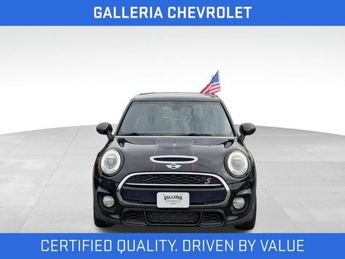 Used 2018 MINI Cooper S FWD image 3