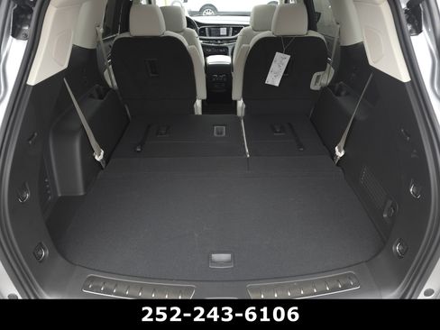 Used 2023 Buick Enclave Essence w/ Experience Buick Package FWD image 35