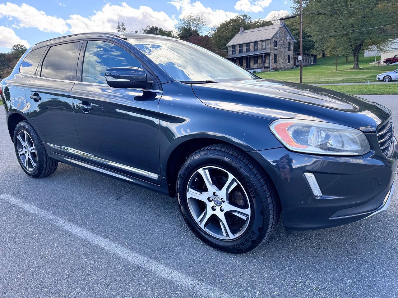 Used 2014 Volvo XC60 T6 AWD/4WD image 1