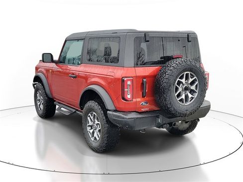 Certified 2024 Ford Bronco Badlands image 4