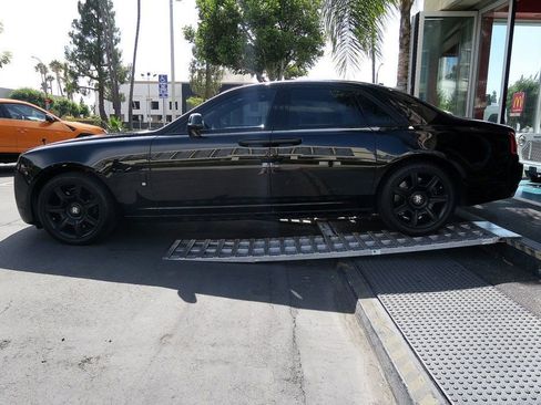 Used 2013 Rolls-Royce Ghost RWD image 54