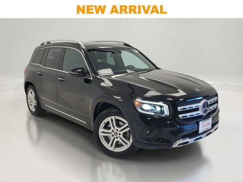 Used 2020 Mercedes-Benz GLB 250 4MATIC image 1