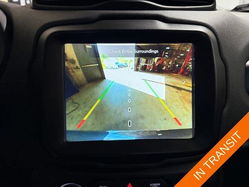 Certified 2022 Jeep Renegade Limited AWD/4WD image 13