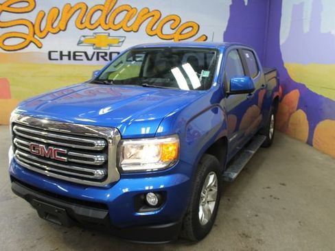 Used 2018 GMC Canyon SLE w/ SLE Convenience Package AWD/4WD image 4