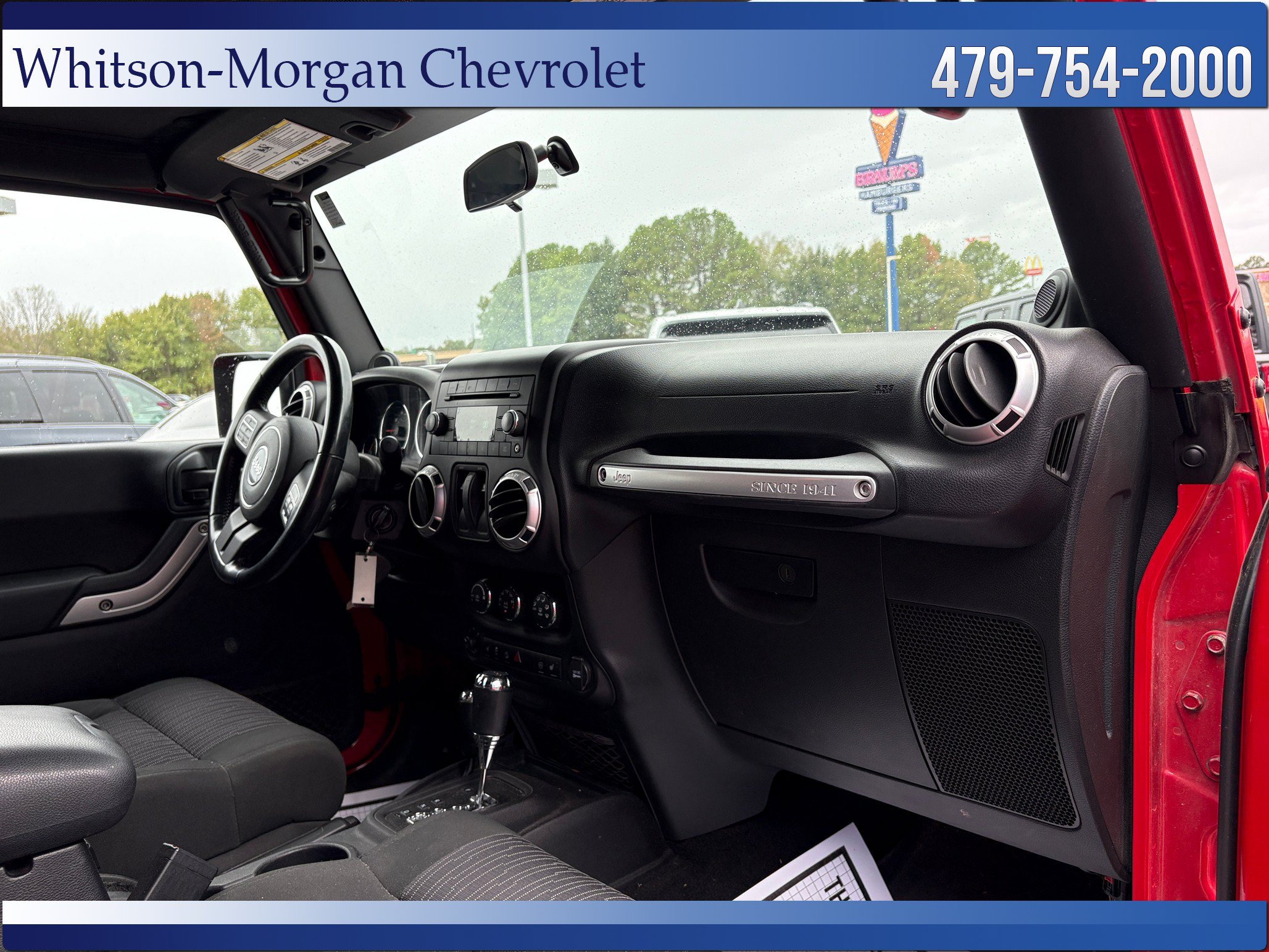 Used 2012 Jeep Wrangler Sahara w/ Connectivity Group AWD/4WD image 27
